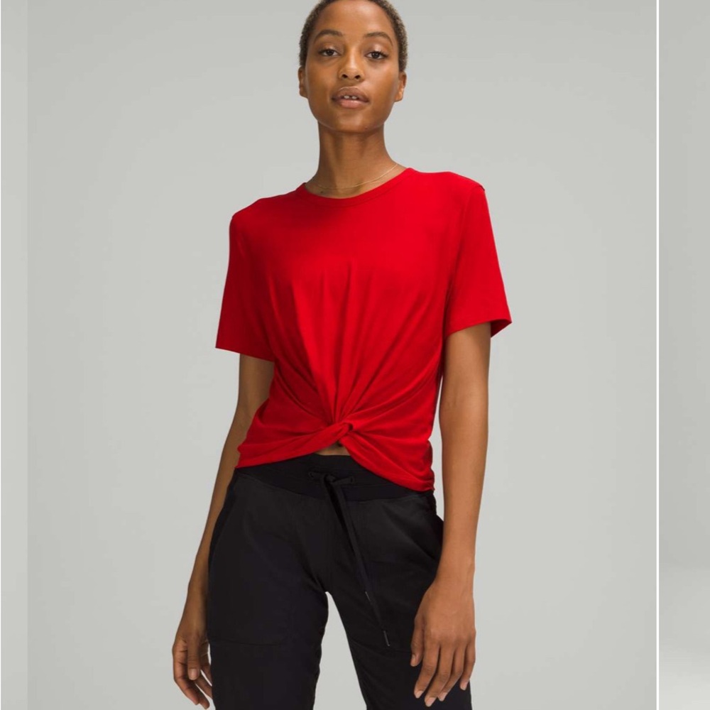 lululemon athletica Red Short Sleeve Tee